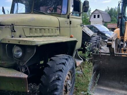 Урал 375 1992 у Шацькі на Automoto.ua Урал 375, об'ємом двигуна 0 л та пробігом 14 тис. км за 250000 $, фото 1 на Automoto.ua