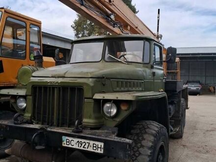 Урал 375 1983 в Новояворовск на Automoto.ua Зеленый Урал 375, объемом двигателя 11.6 л и пробегом 100 тыс. км за 34000 $, фото 1 на Automoto.ua
