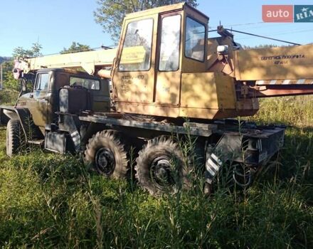 Зеленый Урал 4320, объемом двигателя 0 л и пробегом 21 тыс. км за 14900 $, фото 3 на Automoto.ua
