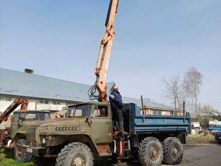 Зелений Урал 4320, об'ємом двигуна 0 л та пробігом 100 тис. км за 20500 $, фото 1 на Automoto.ua