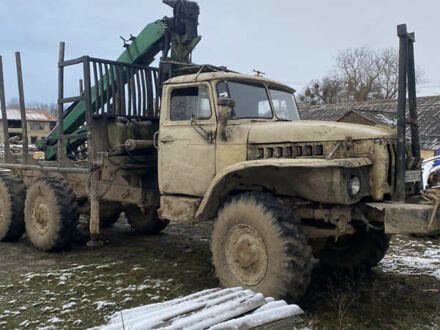 Урал 5557 1987 у Стрые на Automoto.ua Бежевий Урал 5557, об'ємом двигуна 10.85 л та пробігом 123 тис. км за 11500 $, фото 1 на Automoto.ua