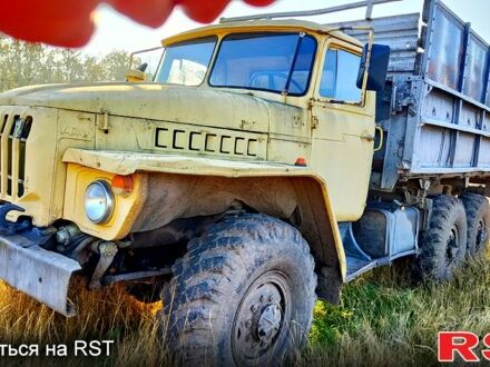 Урал 5557, объемом двигателя 10.8 л и пробегом 200 тыс. км за 7500 $, фото 1 на Automoto.ua