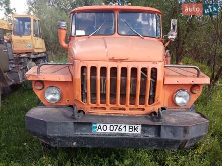 Урал 5557 1991 у Надворной на Automoto.ua Жовтий Урал 5557, об'ємом двигуна 10.85 л та пробігом 21 тис. км за 11500 $, фото 1 на Automoto.ua