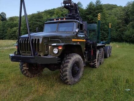 Урал 5557 1991 в Иршава на Automoto.ua Зеленый Урал 5557, объемом двигателя 0 л и пробегом 58 тыс. км за 19999 $, фото 1 на Automoto.ua