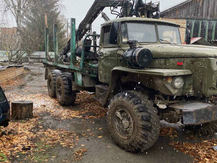 Урал Урал 1992 в Городище на Automoto.ua Зеленый Урал Урал, объемом двигателя 14.86 л и пробегом 0 тыс. км за 10100 $, фото 1 на Automoto.ua