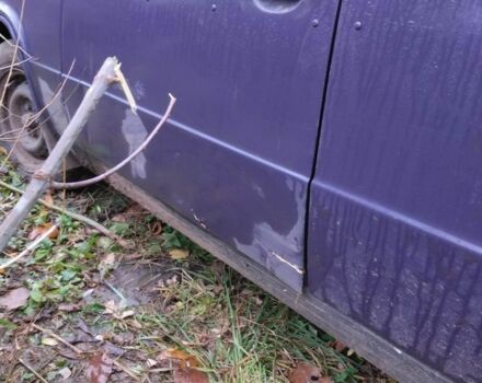 Фиолетовый ВАЗ 1111 Ока, объемом двигателя 0 л и пробегом 1000 тыс. км за 215 $, фото 5 на Automoto.ua