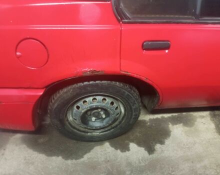 Красный ВАЗ 1111 Ока, объемом двигателя 2 л и пробегом 380 тыс. км за 700 $, фото 5 на Automoto.ua