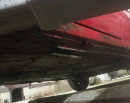 Красный ВАЗ 1111 Ока, объемом двигателя 2 л и пробегом 380 тыс. км за 700 $, фото 8 на Automoto.ua