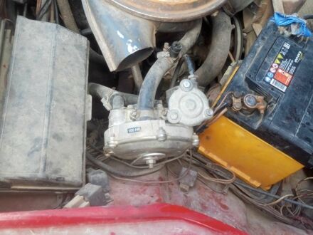 Красный ВАЗ 1111 Ока, объемом двигателя 0 л и пробегом 380 тыс. км за 500 $, фото 1 на Automoto.ua