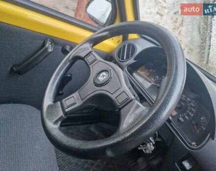Жовтий ВАЗ 1111 Ока, об'ємом двигуна 0.75 л та пробігом 14 тис. км за 2100 $, фото 13 на Automoto.ua