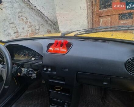 Жовтий ВАЗ 1111 Ока, об'ємом двигуна 0.75 л та пробігом 14 тис. км за 2100 $, фото 16 на Automoto.ua