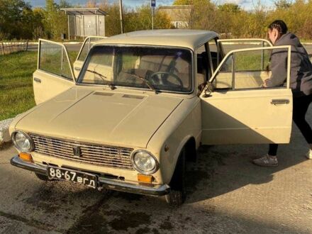 ВАЗ 11113 1988 в Харькове на Automoto.ua Бежевый ВАЗ 11113, объемом двигателя 1.3 л и пробегом 2 тыс. км за 900 $, фото 1 на Automoto.ua