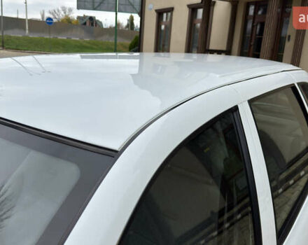 Белый ВАЗ 1117 Калина, объемом двигателя 1.4 л и пробегом 19 тыс. км за 3599 $, фото 72 на Automoto.ua