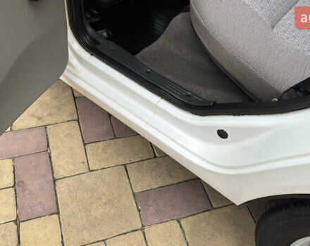 Белый ВАЗ 1117 Калина, объемом двигателя 1.4 л и пробегом 19 тыс. км за 3590 $, фото 116 на Automoto.ua