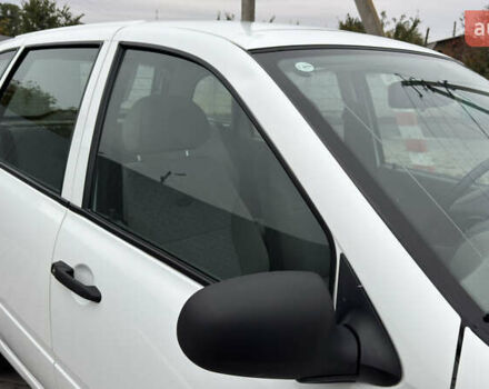ВАЗ 1117 Калина 2009 в Кременчуге на Automoto.ua Белый ВАЗ 1117 Калина, объемом двигателя 1.4 л и пробегом 19 тыс. км за 4000 $, фото 35 на Automoto.ua