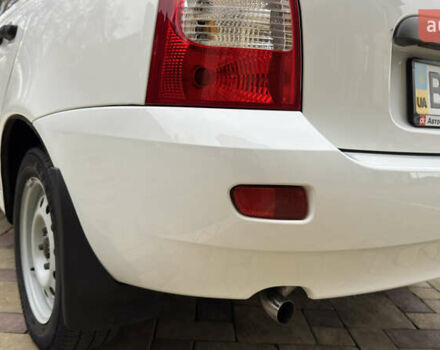 Білий ВАЗ 1117 Калина, об'ємом двигуна 1.4 л та пробігом 19 тис. км за 3950 $, фото 55 на Automoto.ua