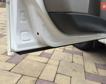 Білий ВАЗ 1117 Калина, об'ємом двигуна 1.4 л та пробігом 19 тис. км за 3950 $, фото 85 на Automoto.ua