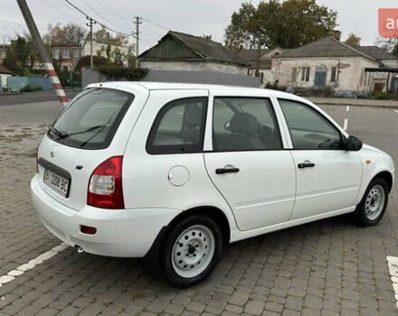 ВАЗ 1117 Калина 2009 в Кременчуге на Automoto.ua Белый ВАЗ 1117 Калина, объемом двигателя 1.4 л и пробегом 19 тыс. км за 3950 $, фото 12 на Automoto.ua