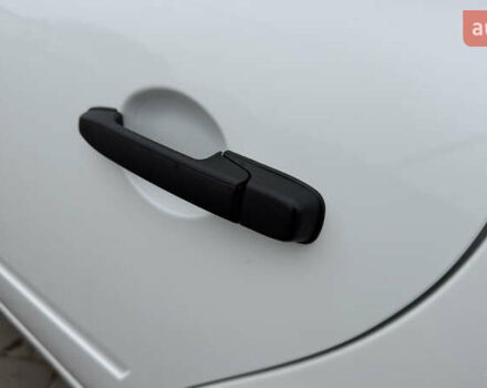 ВАЗ 1117 Калина 2009 в Кременчуге на Automoto.ua Белый ВАЗ 1117 Калина, объемом двигателя 1.4 л и пробегом 19 тыс. км за 3950 $, фото 68 на Automoto.ua