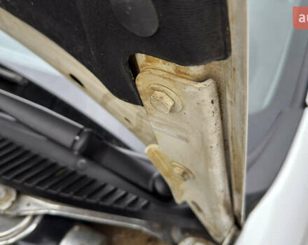 Білий ВАЗ 1117 Калина, об'ємом двигуна 1.4 л та пробігом 19 тис. км за 3590 $, фото 166 на Automoto.ua