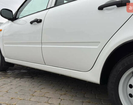 ВАЗ 1117 Калина 2009 в Кременчуге на Automoto.ua Белый ВАЗ 1117 Калина, объемом двигателя 1.4 л и пробегом 19 тыс. км за 3950 $, фото 66 на Automoto.ua