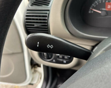 ВАЗ 1117 Калина 2009 в Кременчуге на Automoto.ua Белый ВАЗ 1117 Калина, объемом двигателя 1.4 л и пробегом 19 тыс. км за 3950 $, фото 97 на Automoto.ua