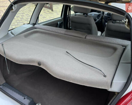 Белый ВАЗ 1117 Калина, объемом двигателя 1.4 л и пробегом 19 тыс. км за 3599 $, фото 153 на Automoto.ua