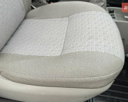 Белый ВАЗ 1117 Калина, объемом двигателя 1.4 л и пробегом 19 тыс. км за 3700 $, фото 148 на Automoto.ua