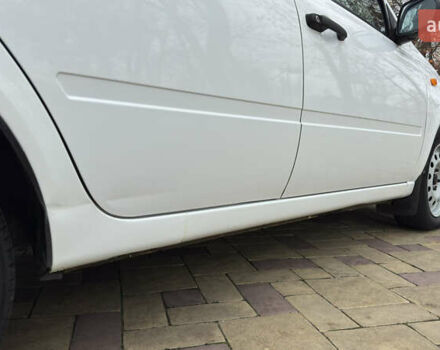 Белый ВАЗ 1117 Калина, объемом двигателя 1.4 л и пробегом 19 тыс. км за 3700 $, фото 50 на Automoto.ua