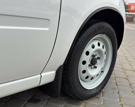 ВАЗ 1117 Калина 2009 в Кременчуге на Automoto.ua Белый ВАЗ 1117 Калина, объемом двигателя 1.4 л и пробегом 19 тыс. км за 3950 $, фото 79 на Automoto.ua