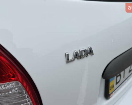 ВАЗ 1117 Калина 2009 в Кременчуге на Automoto.ua Белый ВАЗ 1117 Калина, объемом двигателя 1.4 л и пробегом 19 тыс. км за 3950 $, фото 56 на Automoto.ua