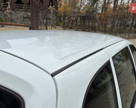 Белый ВАЗ 1117 Калина, объемом двигателя 1.4 л и пробегом 19 тыс. км за 3700 $, фото 45 на Automoto.ua