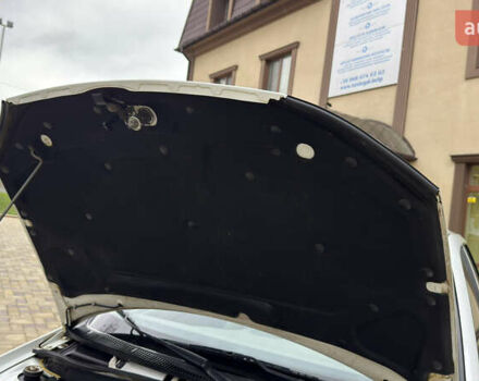 Белый ВАЗ 1117 Калина, объемом двигателя 1.4 л и пробегом 19 тыс. км за 3700 $, фото 162 на Automoto.ua