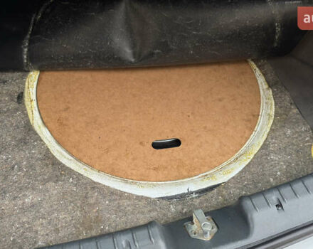 Белый ВАЗ 1117 Калина, объемом двигателя 1.4 л и пробегом 19 тыс. км за 3599 $, фото 160 на Automoto.ua