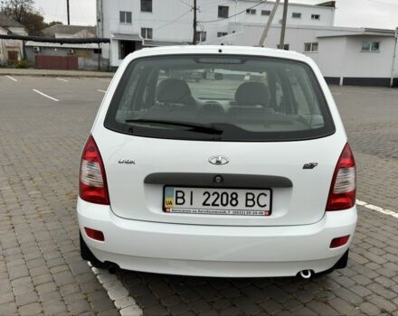 Белый ВАЗ 1117 Калина, объемом двигателя 1.4 л и пробегом 19 тыс. км за 3999 $, фото 5 на Automoto.ua