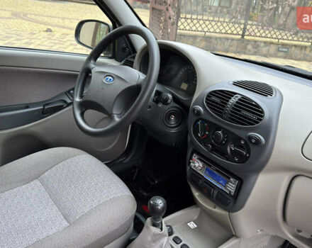 Белый ВАЗ 1117 Калина, объемом двигателя 1.4 л и пробегом 19 тыс. км за 3599 $, фото 146 на Automoto.ua