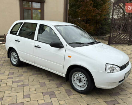 Белый ВАЗ 1117 Калина, объемом двигателя 1.4 л и пробегом 19 тыс. км за 3700 $, фото 18 на Automoto.ua