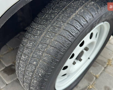 ВАЗ 1117 Калина 2009 в Кременчуге на Automoto.ua Белый ВАЗ 1117 Калина, объемом двигателя 1.4 л и пробегом 19 тыс. км за 3950 $, фото 159 на Automoto.ua