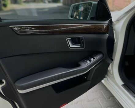 ВАЗ 1117 Калина 2012 у Чернівцях на Automoto.ua Білий ВАЗ 1117 Калина, об'ємом двигуна 2.1 л та пробігом 380 тис. км за 8800 $, фото 7 на Automoto.ua