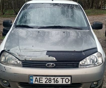 Белый ВАЗ 1117 Калина, объемом двигателя 1.6 л и пробегом 277 тыс. км за 1050 $, фото 1 на Automoto.ua