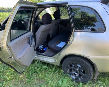 Бежевый ВАЗ 1117 Калина, объемом двигателя 1.6 л и пробегом 250 тыс. км за 2376 $, фото 4 на Automoto.ua