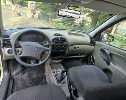 Бежевый ВАЗ 1117 Калина, объемом двигателя 1.4 л и пробегом 113 тыс. км за 2350 $, фото 13 на Automoto.ua