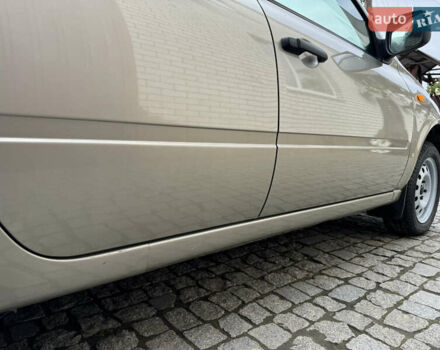 Бежевый ВАЗ 1117 Калина, объемом двигателя 1.6 л и пробегом 60 тыс. км за 3550 $, фото 8 на Automoto.ua