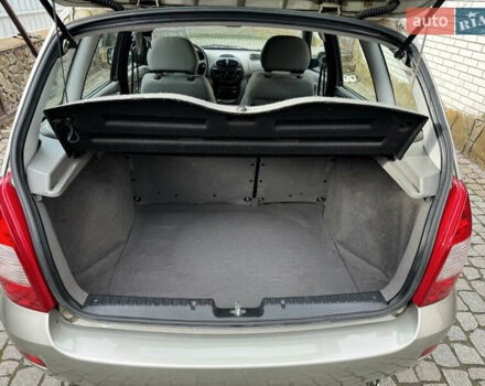 Бежевый ВАЗ 1117 Калина, объемом двигателя 1.6 л и пробегом 60 тыс. км за 3550 $, фото 10 на Automoto.ua