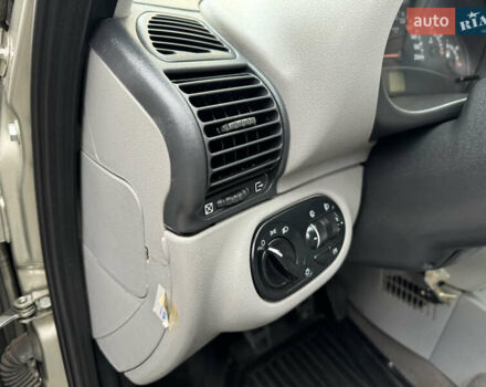 Бежевый ВАЗ 1117 Калина, объемом двигателя 1.6 л и пробегом 60 тыс. км за 3550 $, фото 22 на Automoto.ua