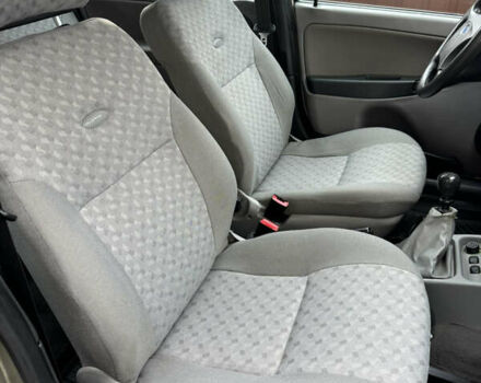 Бежевый ВАЗ 1117 Калина, объемом двигателя 1.6 л и пробегом 60 тыс. км за 3550 $, фото 31 на Automoto.ua