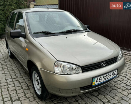 Бежевый ВАЗ 1117 Калина, объемом двигателя 1.6 л и пробегом 60 тыс. км за 3550 $, фото 3 на Automoto.ua