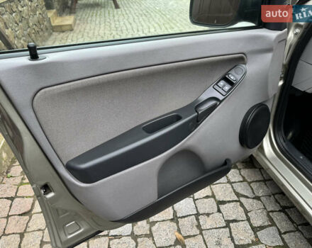 Бежевый ВАЗ 1117 Калина, объемом двигателя 1.6 л и пробегом 60 тыс. км за 3550 $, фото 17 на Automoto.ua