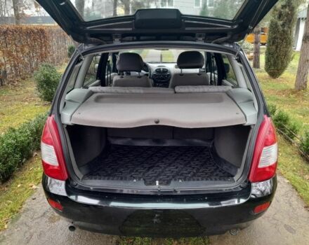 Черный ВАЗ 1117 Калина, объемом двигателя 1.4 л и пробегом 129 тыс. км за 2499 $, фото 4 на Automoto.ua