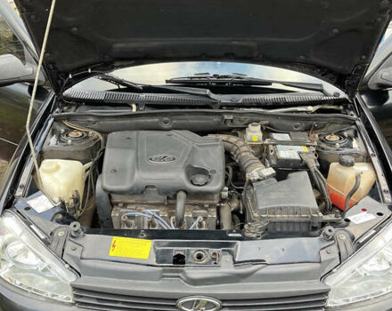 Черный ВАЗ 1117 Калина, объемом двигателя 1.6 л и пробегом 81 тыс. км за 4000 $, фото 3 на Automoto.ua